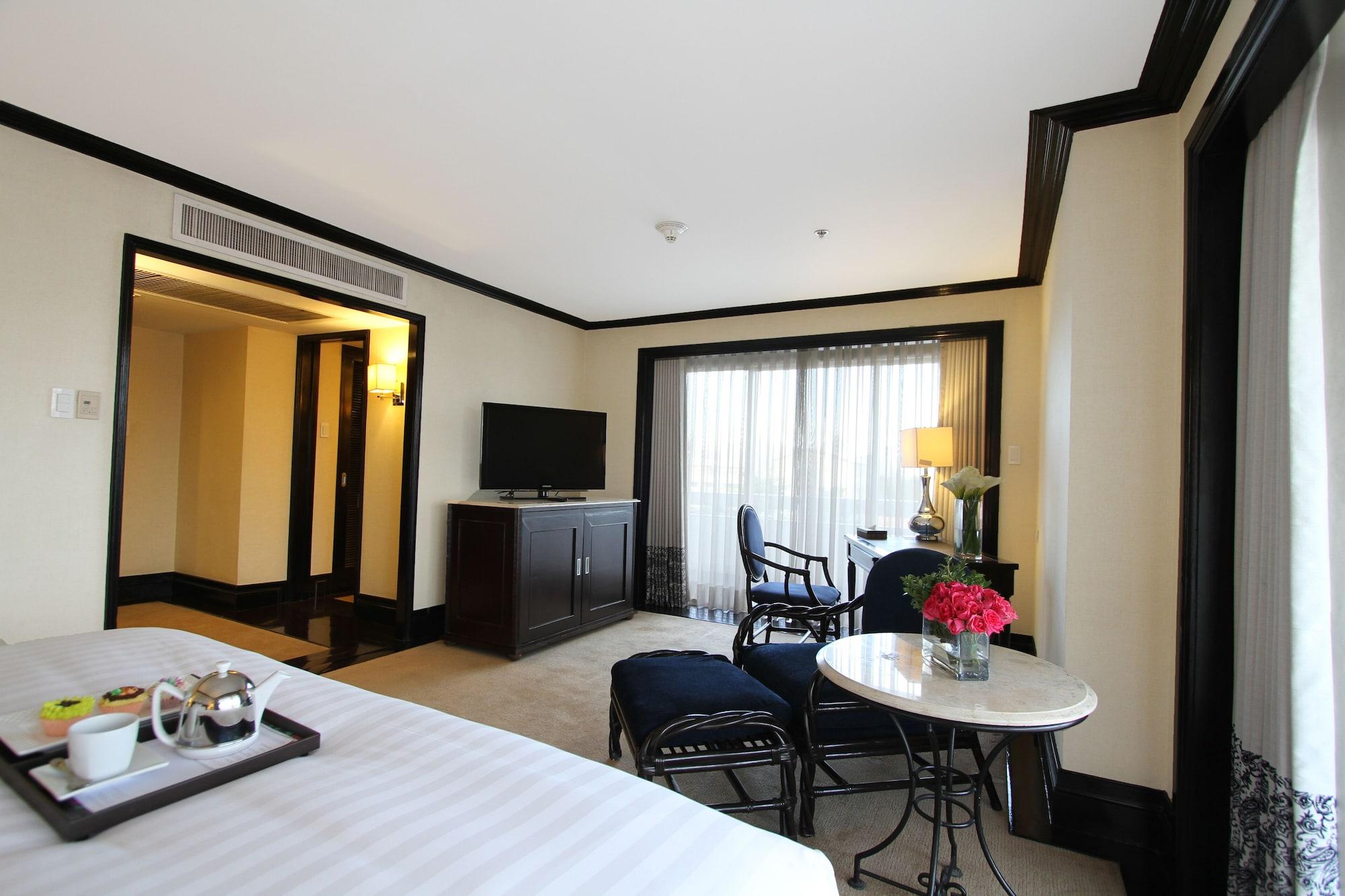Midas Hotel And Casino Pasay Kültér fotó