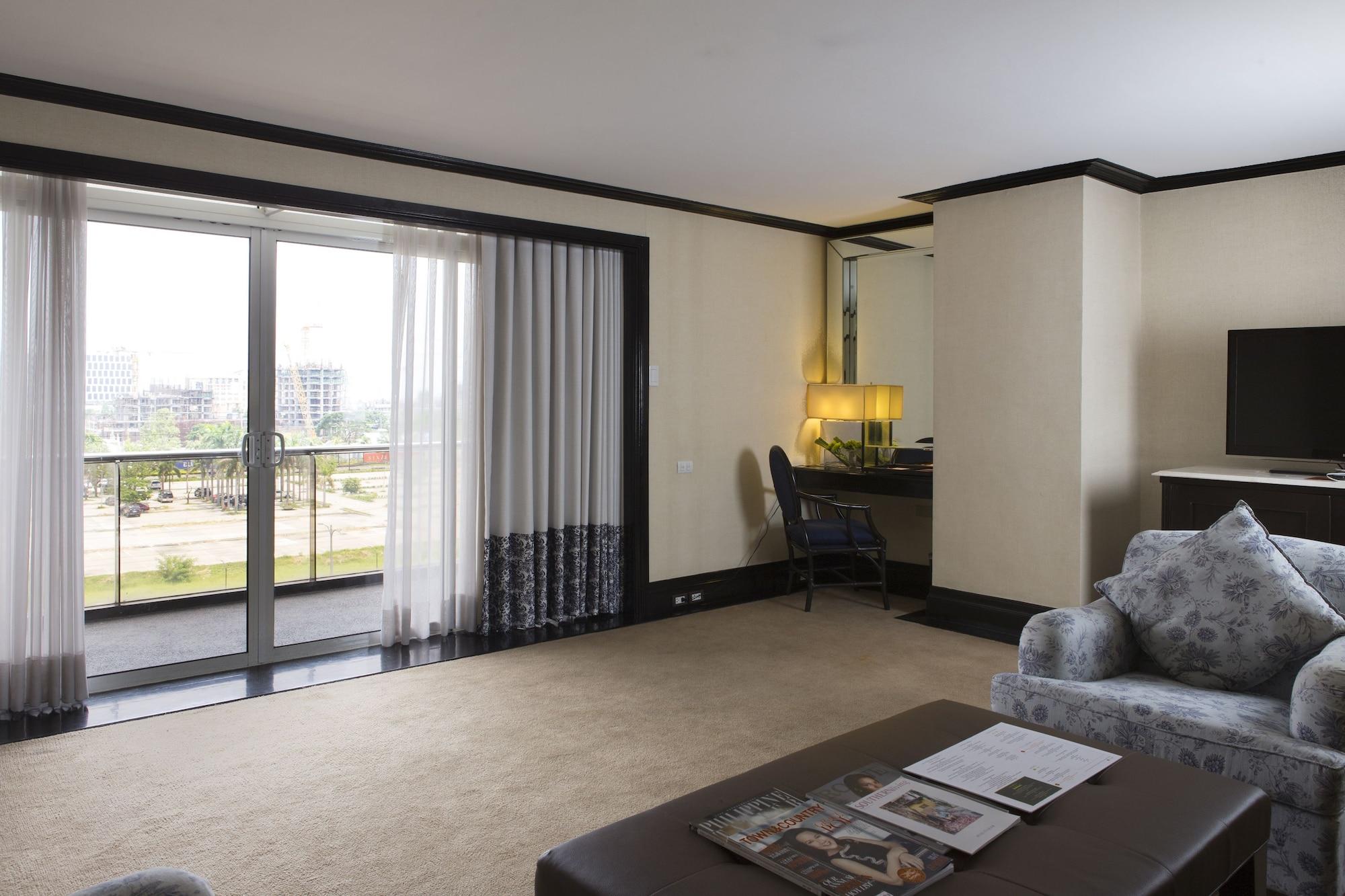 Midas Hotel And Casino Pasay Kültér fotó