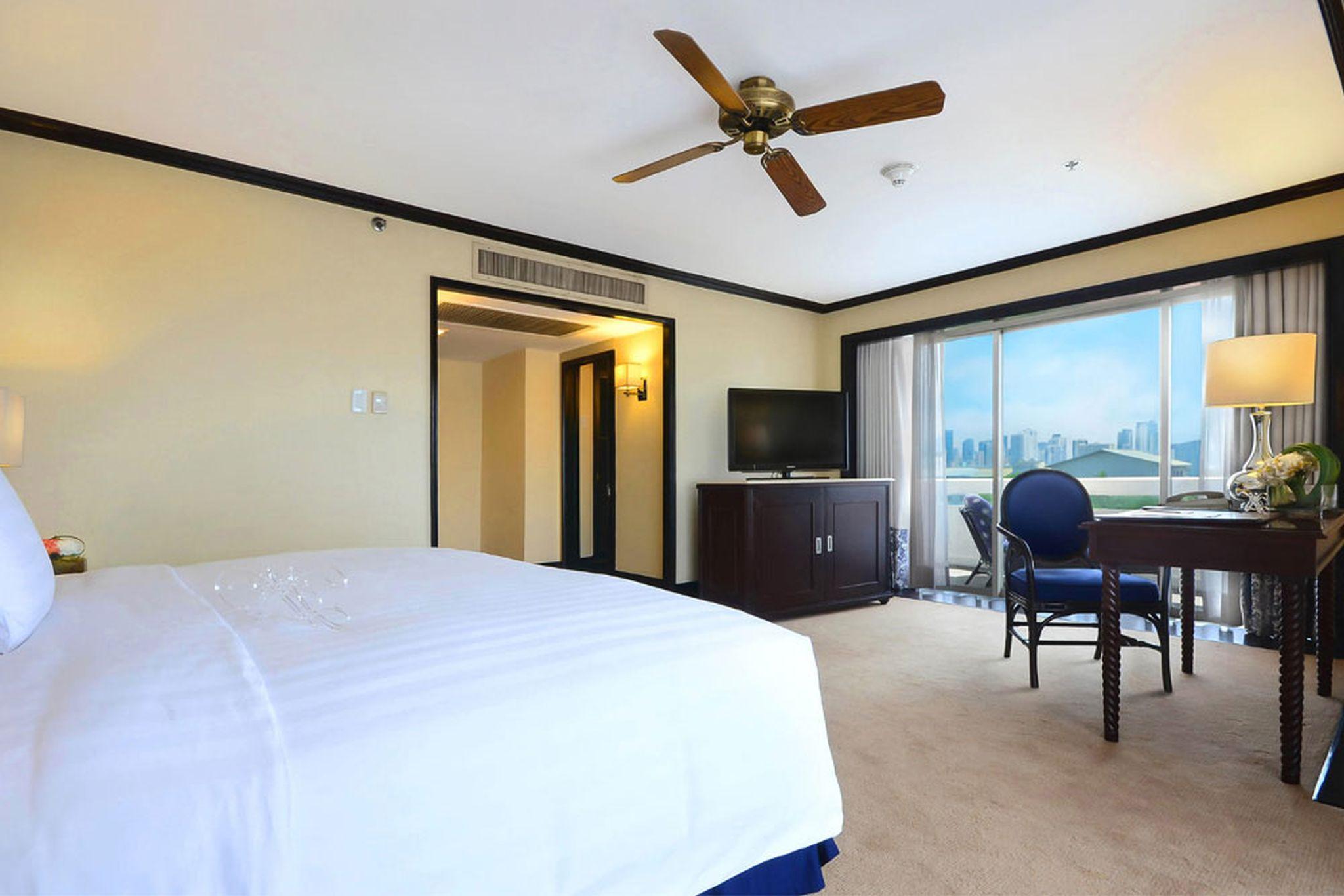 Midas Hotel And Casino Pasay Kültér fotó