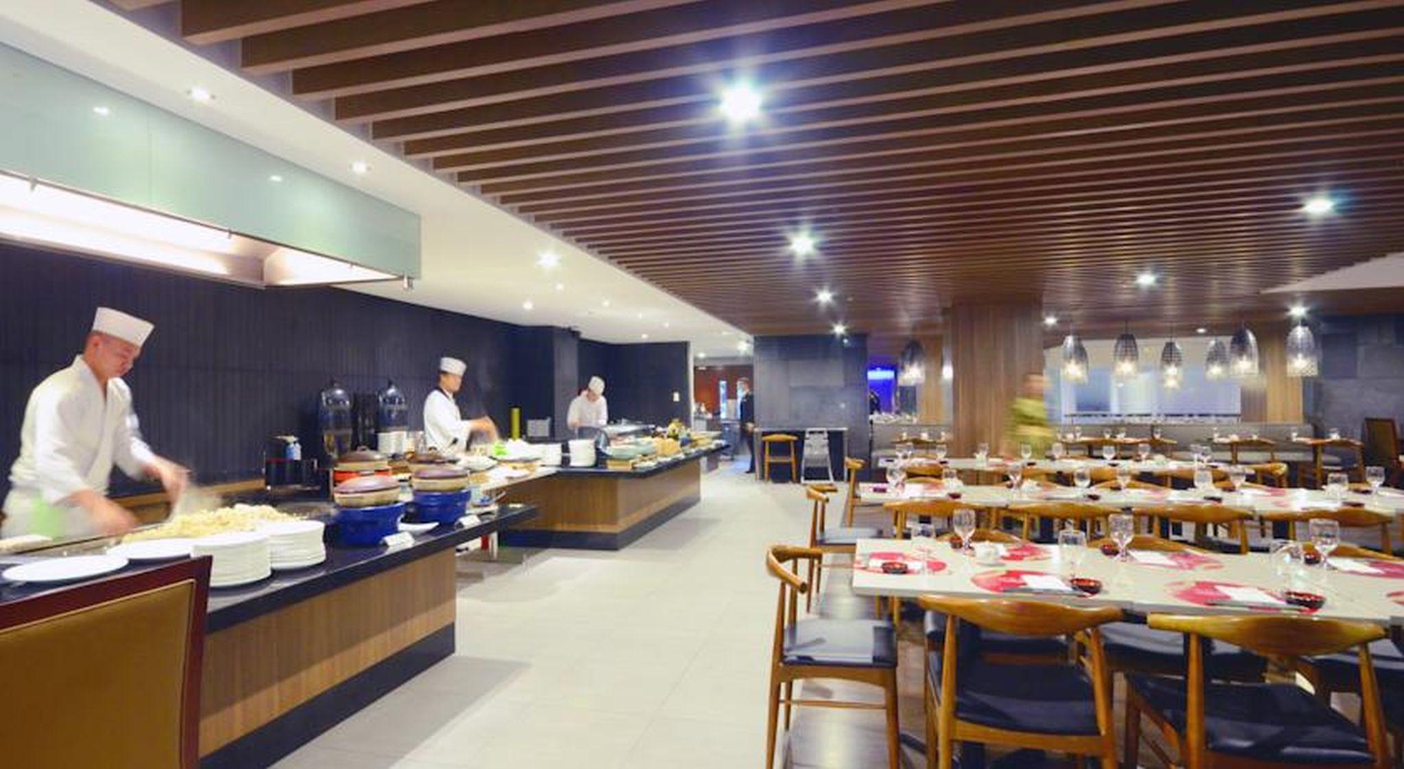 Midas Hotel And Casino Pasay Kültér fotó