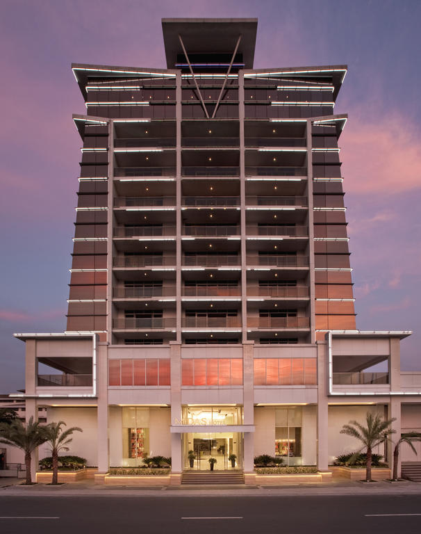 Midas Hotel And Casino Pasay Szoba fotó